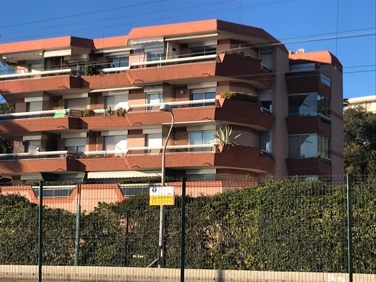 Magnifique Appartement Pied Dans L'Eau Cannes Exterior photo